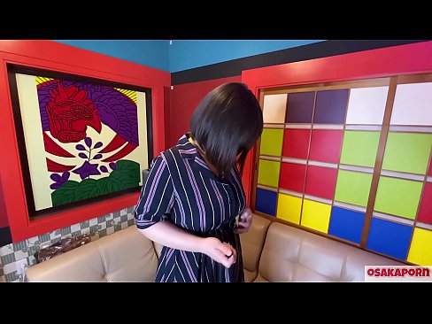 ❤️ جاپاني پياري وڏي سيني سان گڏ جنسي رانديڪن سان مشت زني ڪري ٿي ۽ هڪ orgasm آهي. هوءَ هڪ انٽرويو ۾ پنهنجي ڀوائتي تجربي بابت ڳالهائي ٿي. وڏيون چوڙيون ۽ وارن واري بلت زور سان روئي رهي آهي. اوساڪاپورن تي sd.pornjk.ru